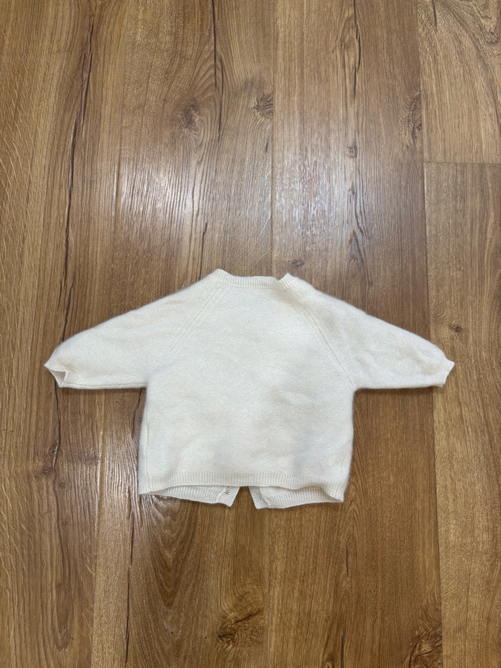 Makie Cashmere Sweater Cardigan - Picture 2 of 4